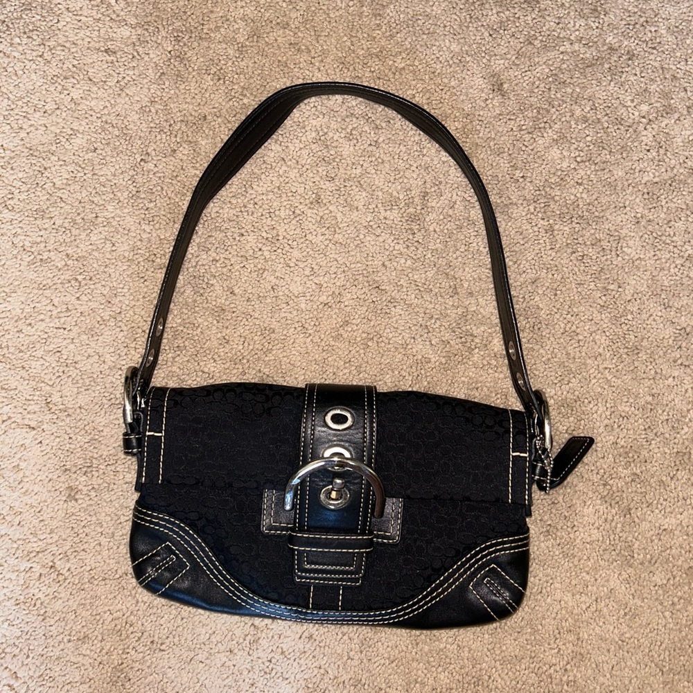 Vintage Coach Shoulder purse